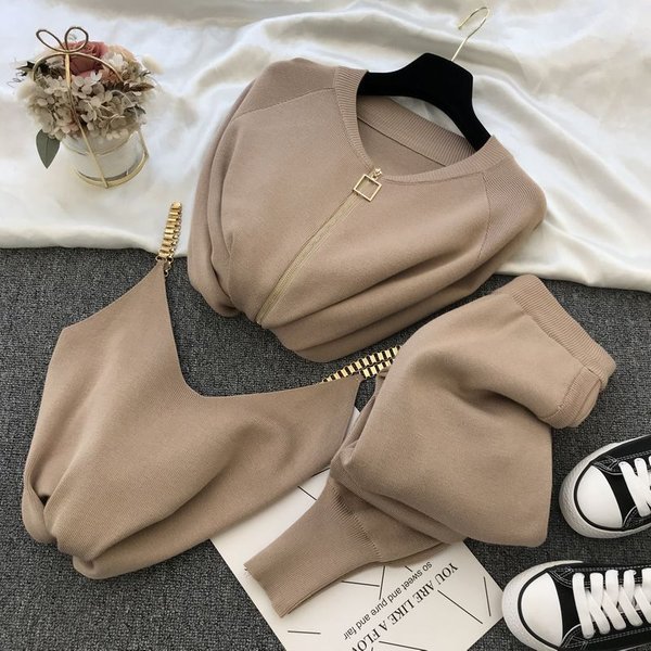 Women's Clothing Autumn New Ins Sweet Temperament Chain Vest Knitted Jacket + Small Foot Elastic Pants Three Piece Set-image