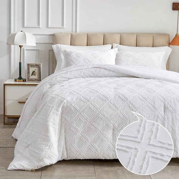 White Bohemian Embroidered Tufts Breathable Queen Size Comforter Sets, All-Season Down-Alternative 3-Piece Bedding Set-image