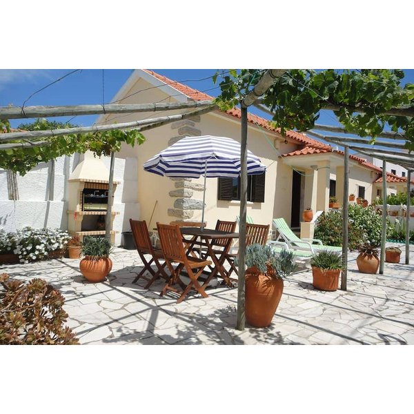 Maison De Vacances à Colares à Partir De 133€ Par Nuit-image