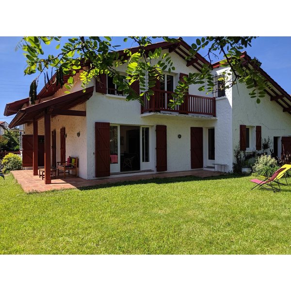 Maison De Vacances à Hendaye à Partir De 373€ Par Nuit-image