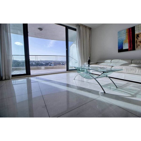 Appartement De Vacances à Gzira à Partir De 379€ Par Nuit-image