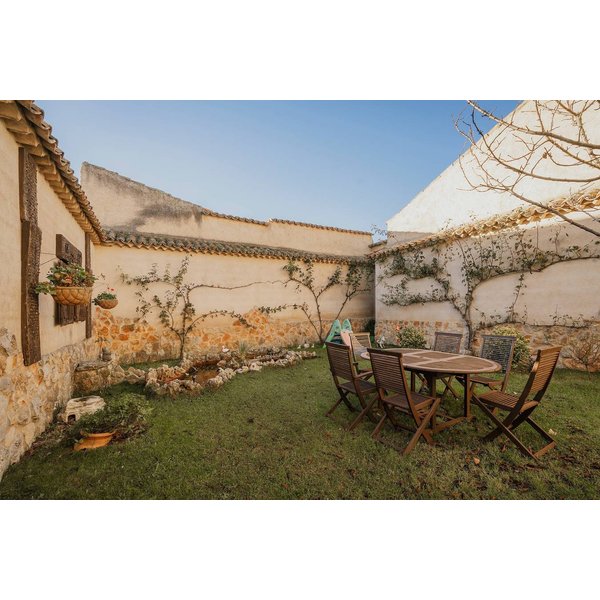 Maison De Vacances à UrueñA à Partir De 360€ Par Nuit-image