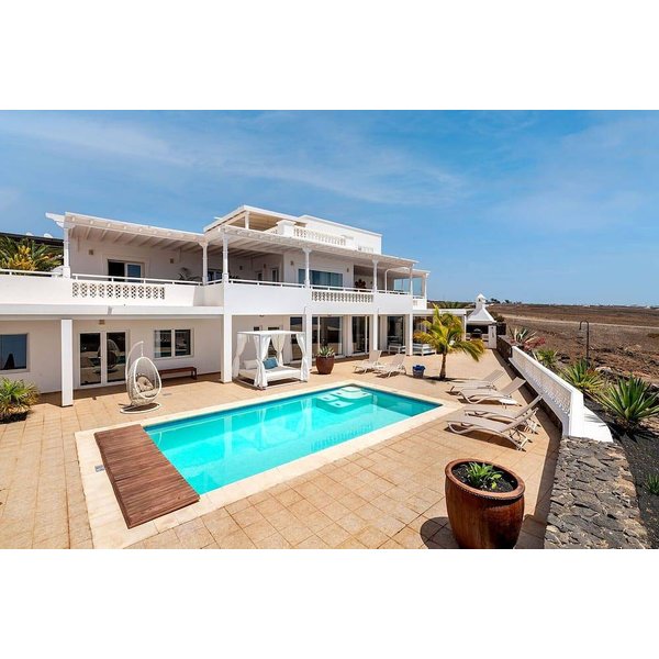 Maison De Vacances à Yaiza à Partir De 697€ Par Nuit-image