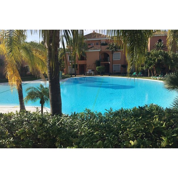Appartement De Vacances à Estepona à Partir De 107€ Par Nuit-image