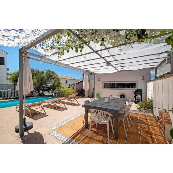 HôTel à Var à Partir De 104€ Par Nuit-image