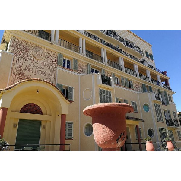 Appartement De Vacances à Antibes à Partir De 125€ Par Nuit-image