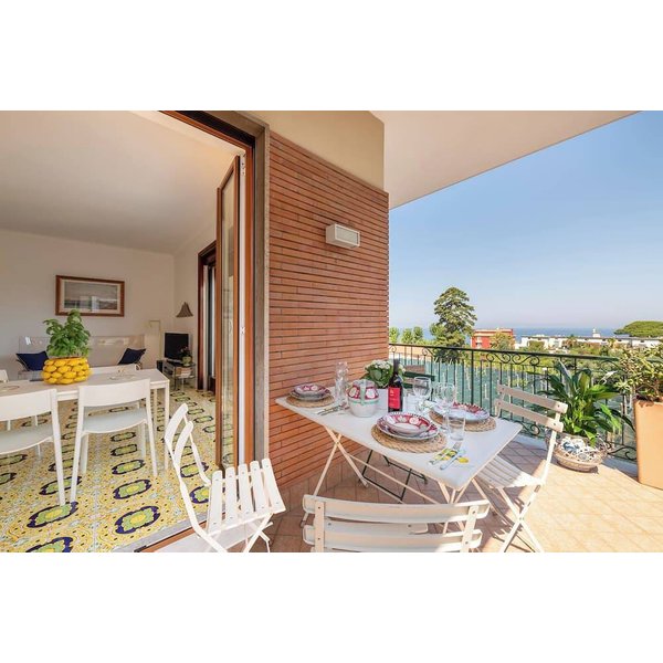 Appartement De Vacances à Sorrento à Partir De 393€ Par Nuit-image