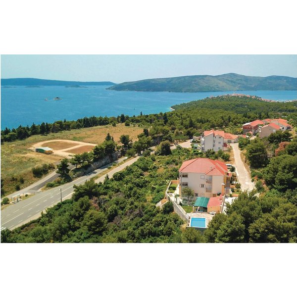 Maison De Vacances à Seget à Partir De 892€ Par Nuit-image