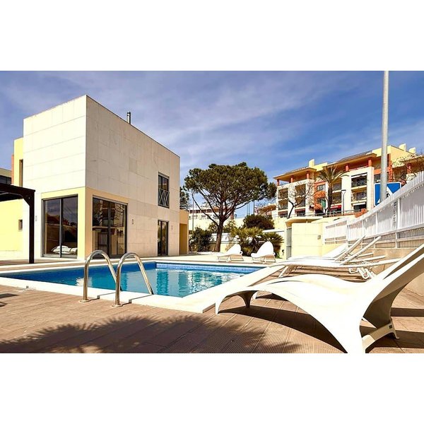 Maison De Vacances à Albufeira à Partir De 597€ Par Nuit-image