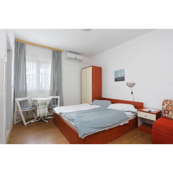 Appartement De Vacances à TučEpi à Partir De 54€ Par Nuit-image