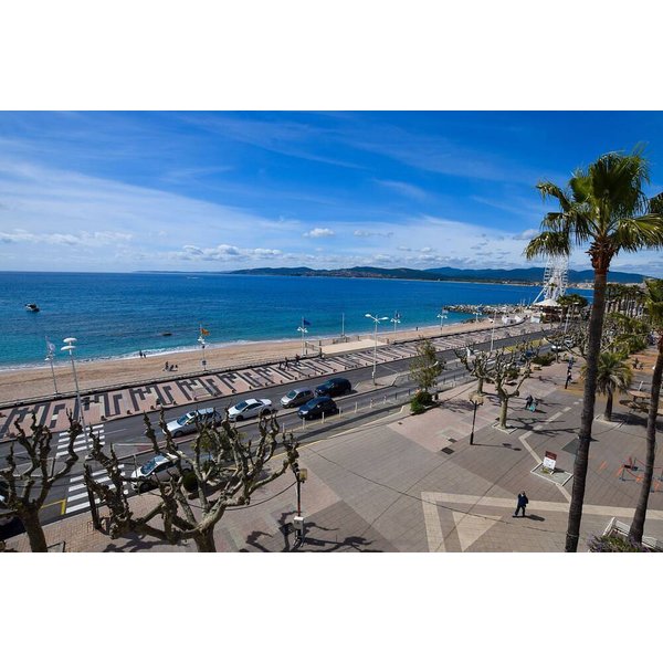 Appartement De Vacances à Var à Partir De 244€ Par Nuit-image