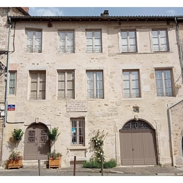 HôTel à Limousin à Partir De 118€ Par Nuit-image