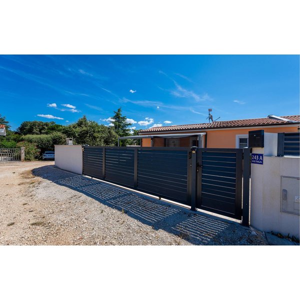 Maison De Vacances à Peroj à Partir De 133€ Par Nuit-image