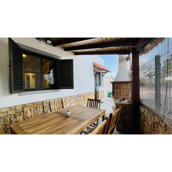 Maison De Vacances à Quarteira à Partir De 200€ Par Nuit-image