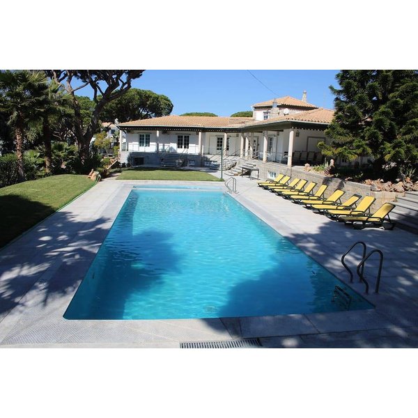 Maison De Vacances à Quarteira à Partir De 633€ Par Nuit-image