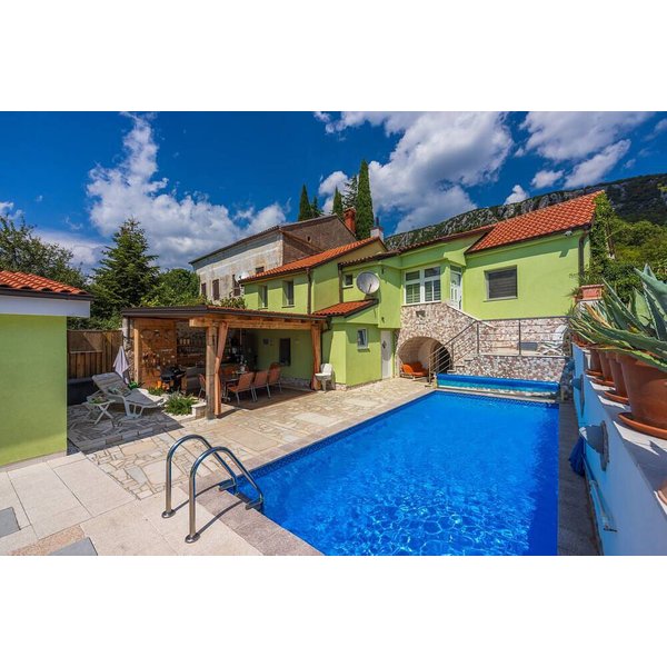 Maison De Vacances à Bribir à Partir De 311€ Par Nuit-image