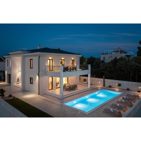 Maison De Vacances à PetrčAne à Partir De 523€ Par Nuit-image