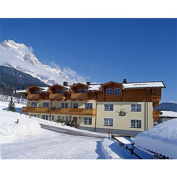 HôTel à Pinzgau à Partir De 138€ Par Nuit-image