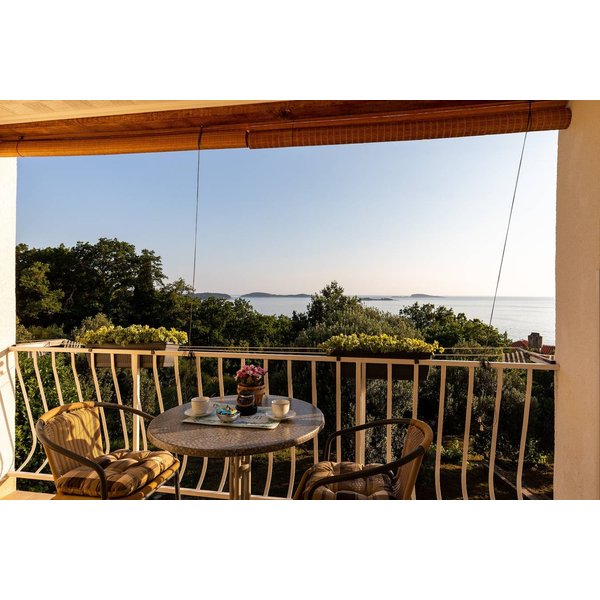 HôTel à Plat à Partir De 118€ Par Nuit-image