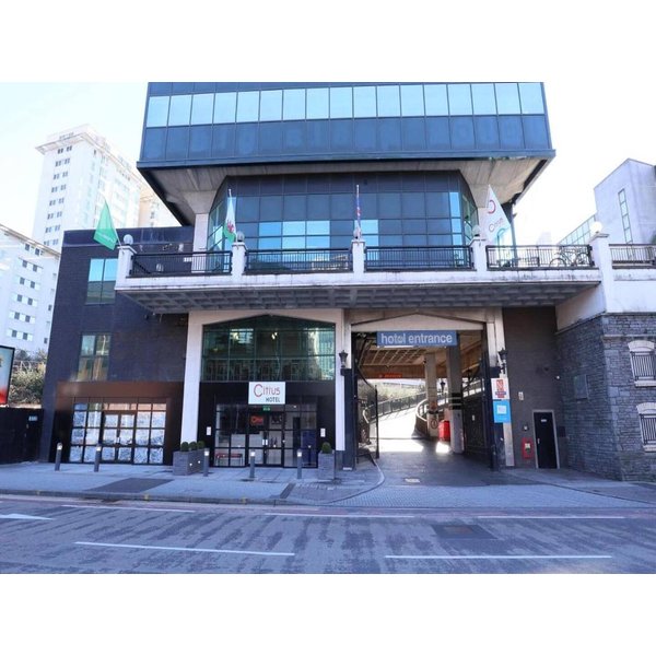 HôTel à Cardiff à Partir De 52€ Par Nuit-image