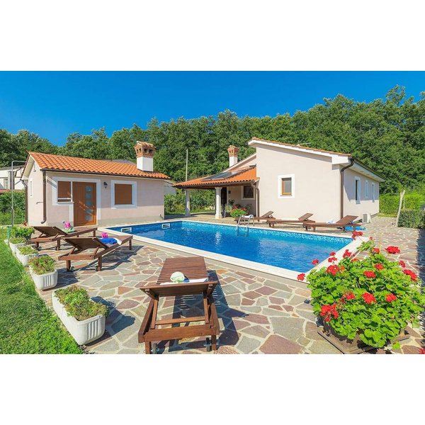 Maison De Vacances à ŽMinj à Partir De 164€ Par Nuit-image