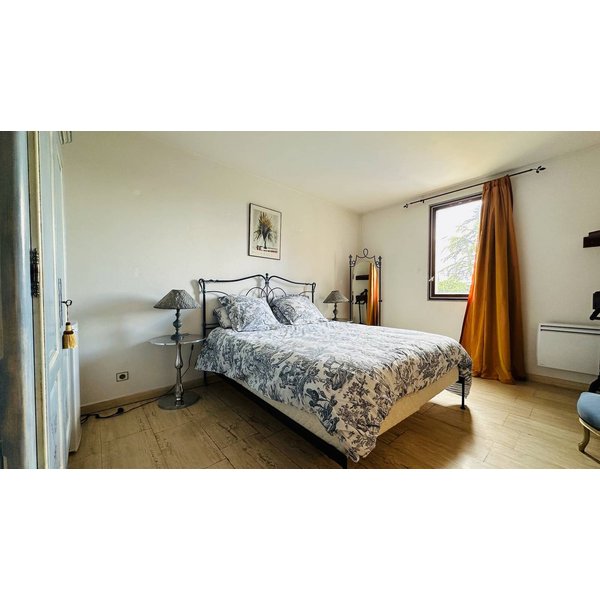HôTel à DrôMe à Partir De 87€ Par Nuit-image