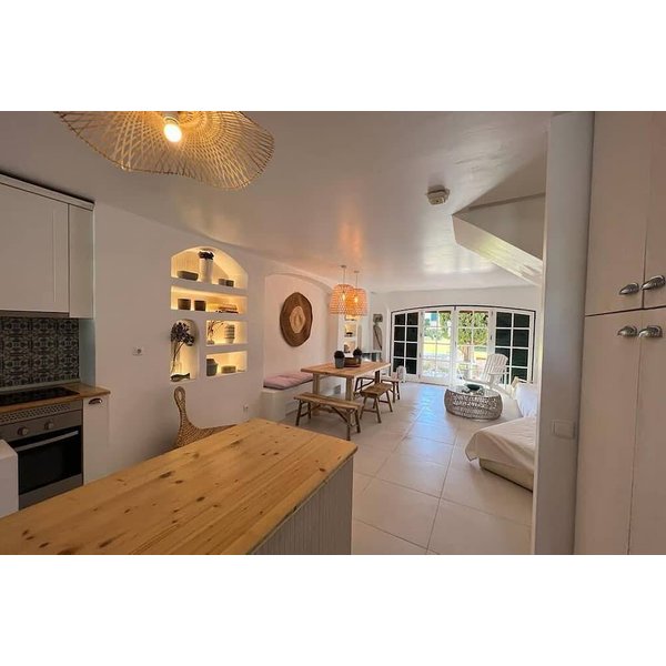Maison De Vacances à Quarteira à Partir De 373€ Par Nuit-image