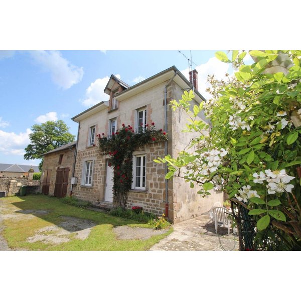 Maison De Vacances à Nedde à Partir De 107€ Par Nuit-image