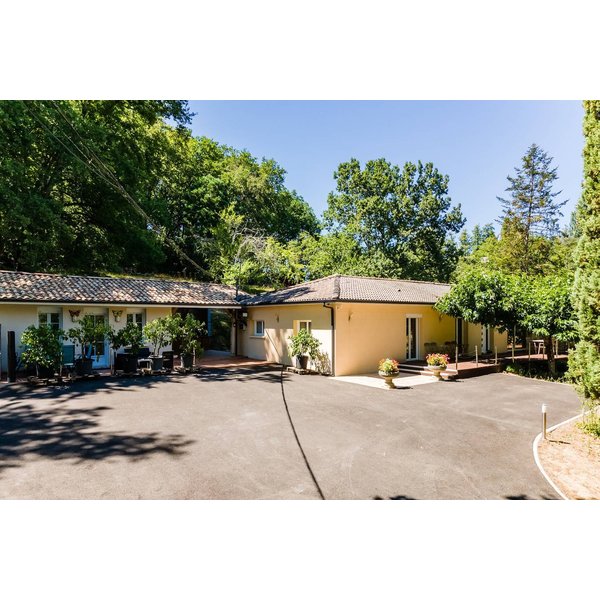 HôTel à Dordogne à Partir De 72€ Par Nuit-image