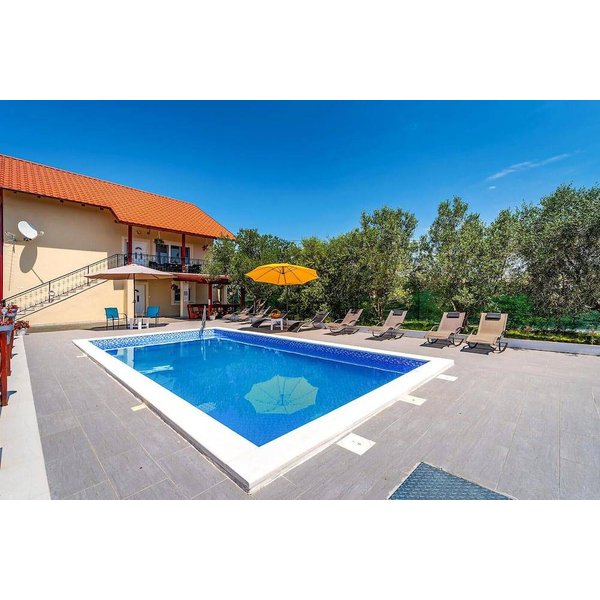 Maison De Vacances à PoličNik à Partir De 248€ Par Nuit-image