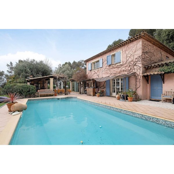 HôTel à CôTe D'azur à Partir De 242€ Par Nuit-image