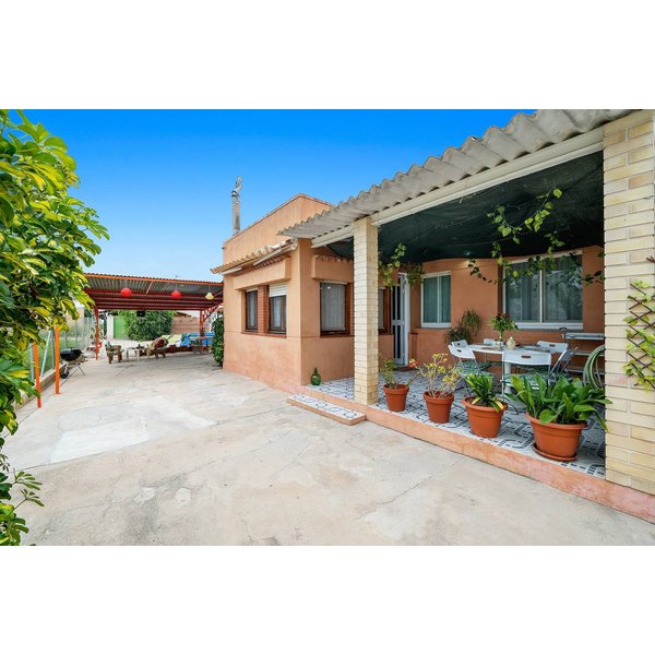 Maison De Vacances à Deltebre à Partir De 114€ Par Nuit-image
