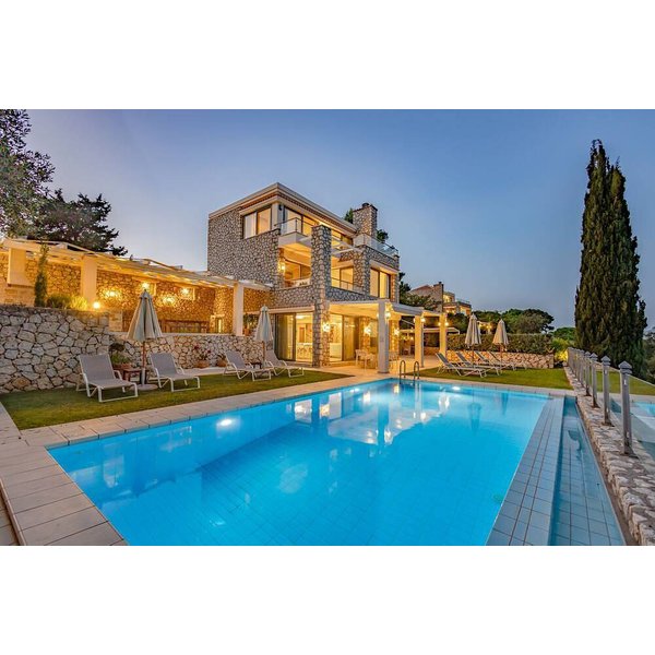 Maison De Vacances à Leucade à Partir De 610€ Par Nuit-image