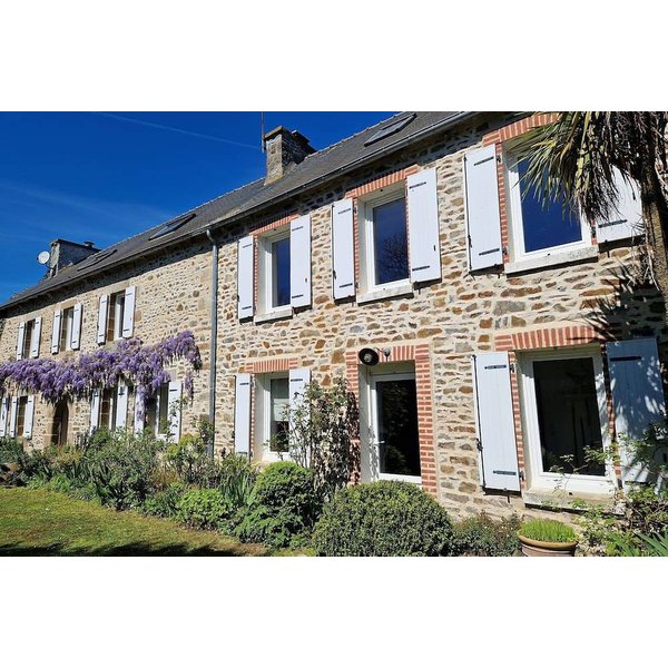 Maison De Vacances à TréGomeur à Partir De 229€ Par Nuit-image
