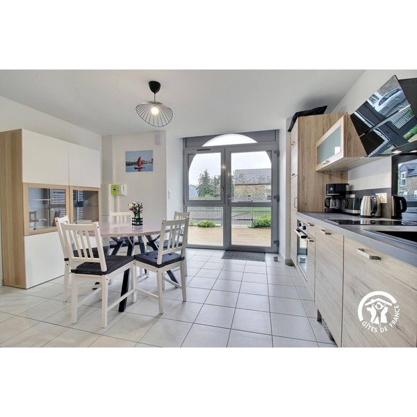 Maison De Vacances à SéNé à Partir De 93€ Par Nuit-image
