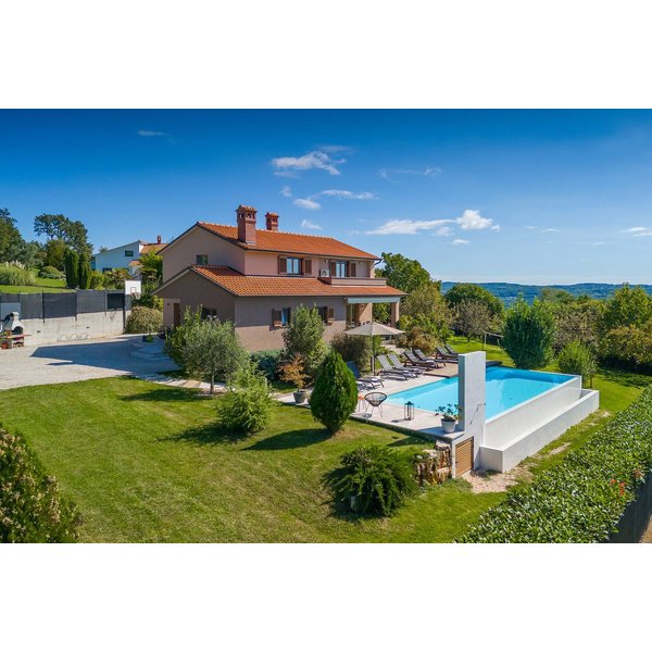 Maison De Vacances à Pazin à Partir De 274€ Par Nuit-image
