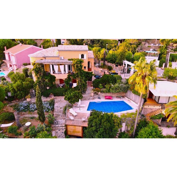 HôTel à Var à Partir De 133€ Par Nuit-image