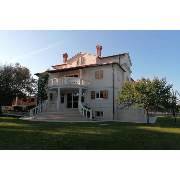 Maison De Vacances à LižNjan à Partir De 266€ Par Nuit-image