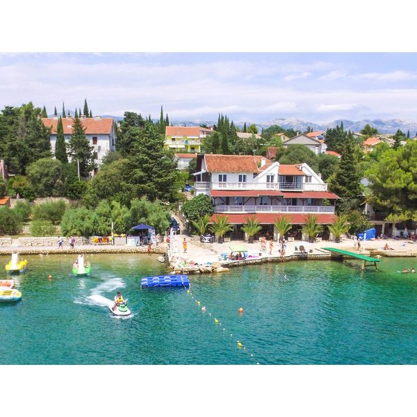 Appartement De Vacances à Jasenice à Partir De 101€ Par Nuit-image