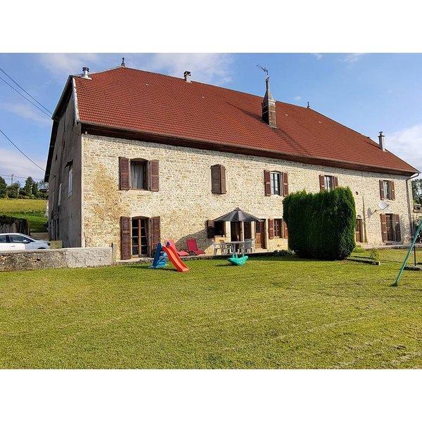 Maison De Vacances à Doubs à Partir De 75€ Par Nuit-image