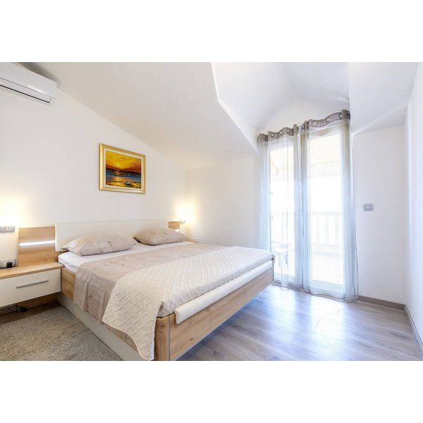 Maison De Vacances à Razanj à Partir De 512€ Par Nuit-image