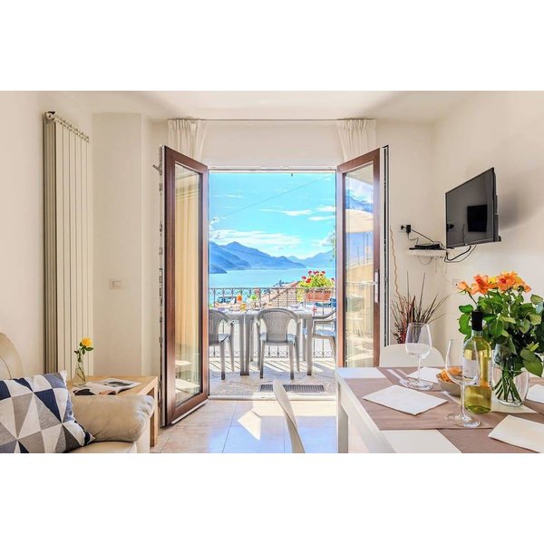Appartement De Vacances à Lac De CôMe à Partir De 133€ Par Nuit-image