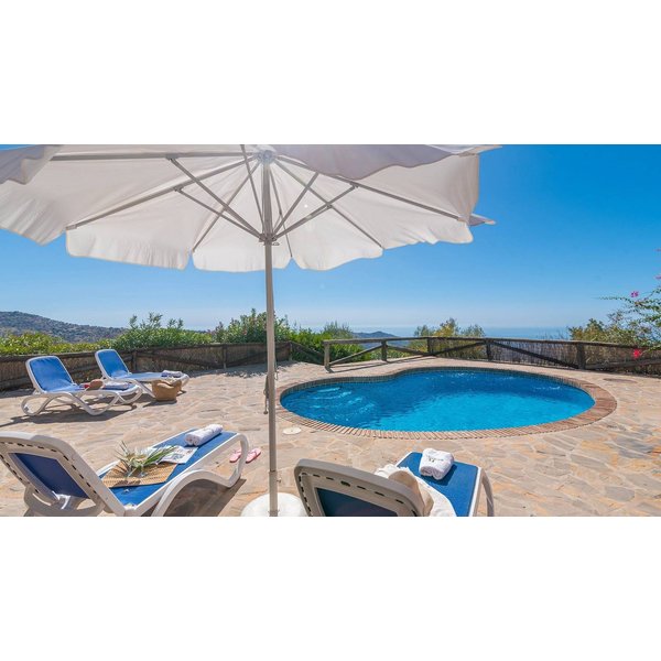 Maison De Vacances à CóMpeta à Partir De 133€ Par Nuit-image