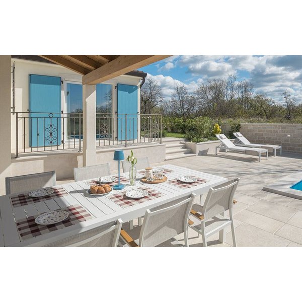 Maison De Vacances à Buje à Partir De 265€ Par Nuit-image