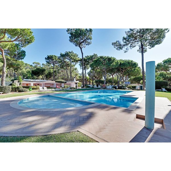 Maison De Vacances à Quarteira à Partir De 177€ Par Nuit-image