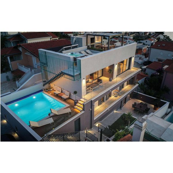 Maison De Vacances à Razanj à Partir De 678€ Par Nuit-image