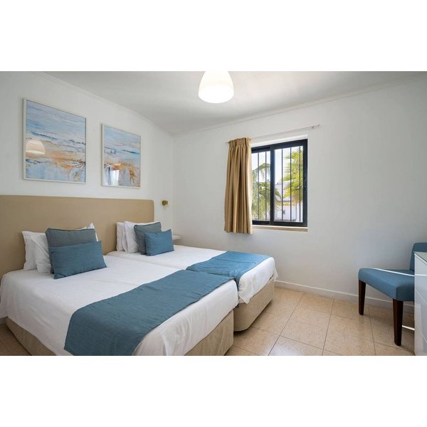 Appartement De Vacances à Quarteira à Partir De 99€ Par Nuit-image