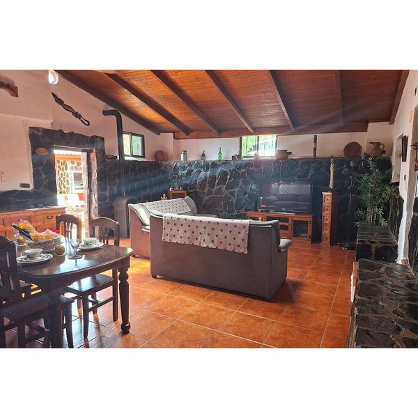 Maison De Vacances à Telde à Partir De 121€ Par Nuit-image