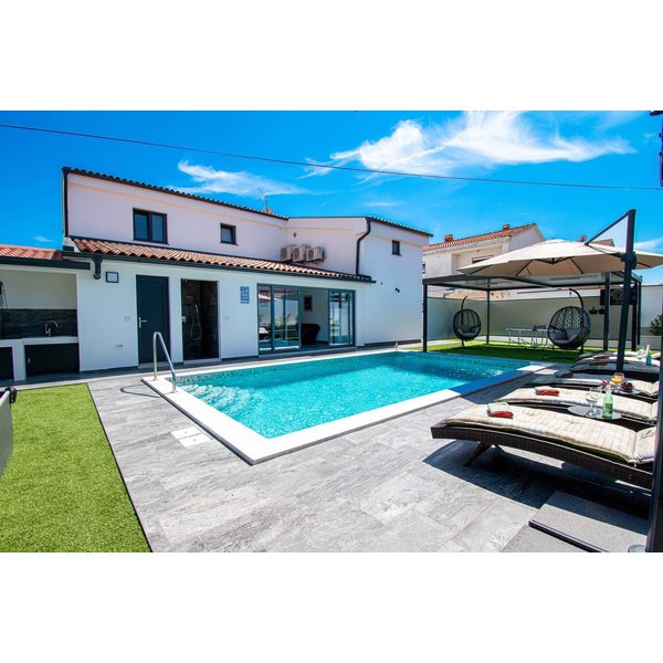 Maison De Vacances à Medulin à Partir De 457€ Par Nuit-image