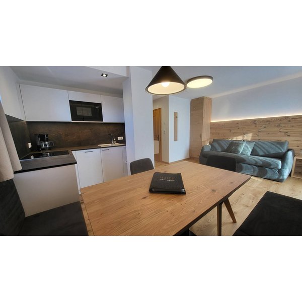 Appartement De Vacances à Meltina à Partir De 87€ Par Nuit-image
